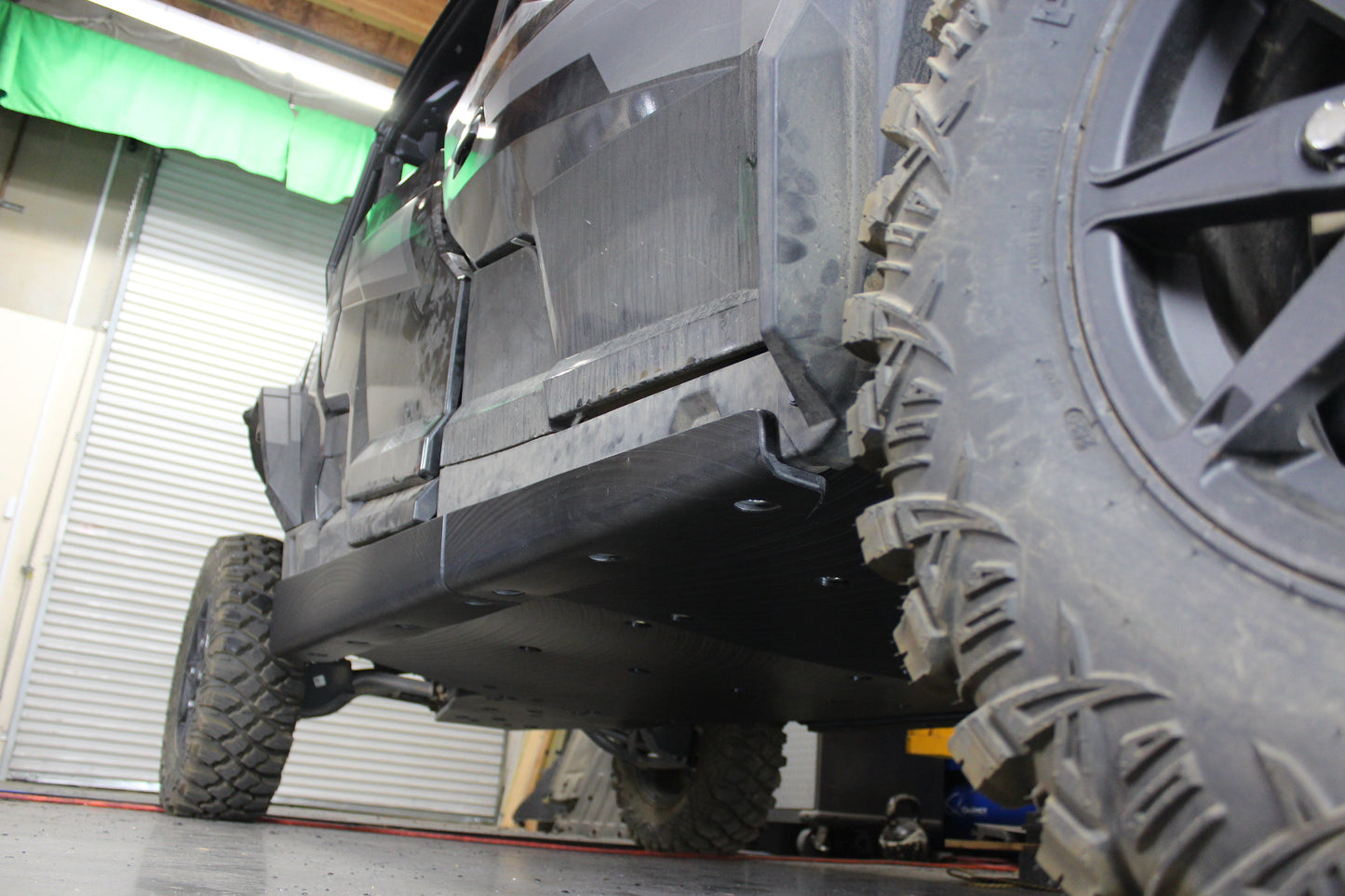 Polaris General XP 4 1000 UHMW Rock Sliders