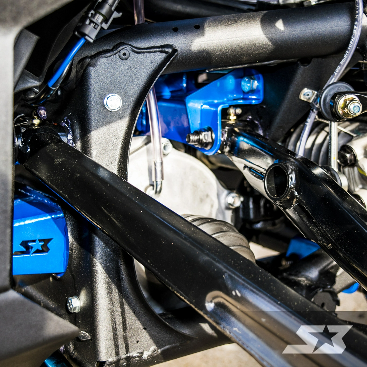 Can-Am Maverick X3 Front Gusset Kit