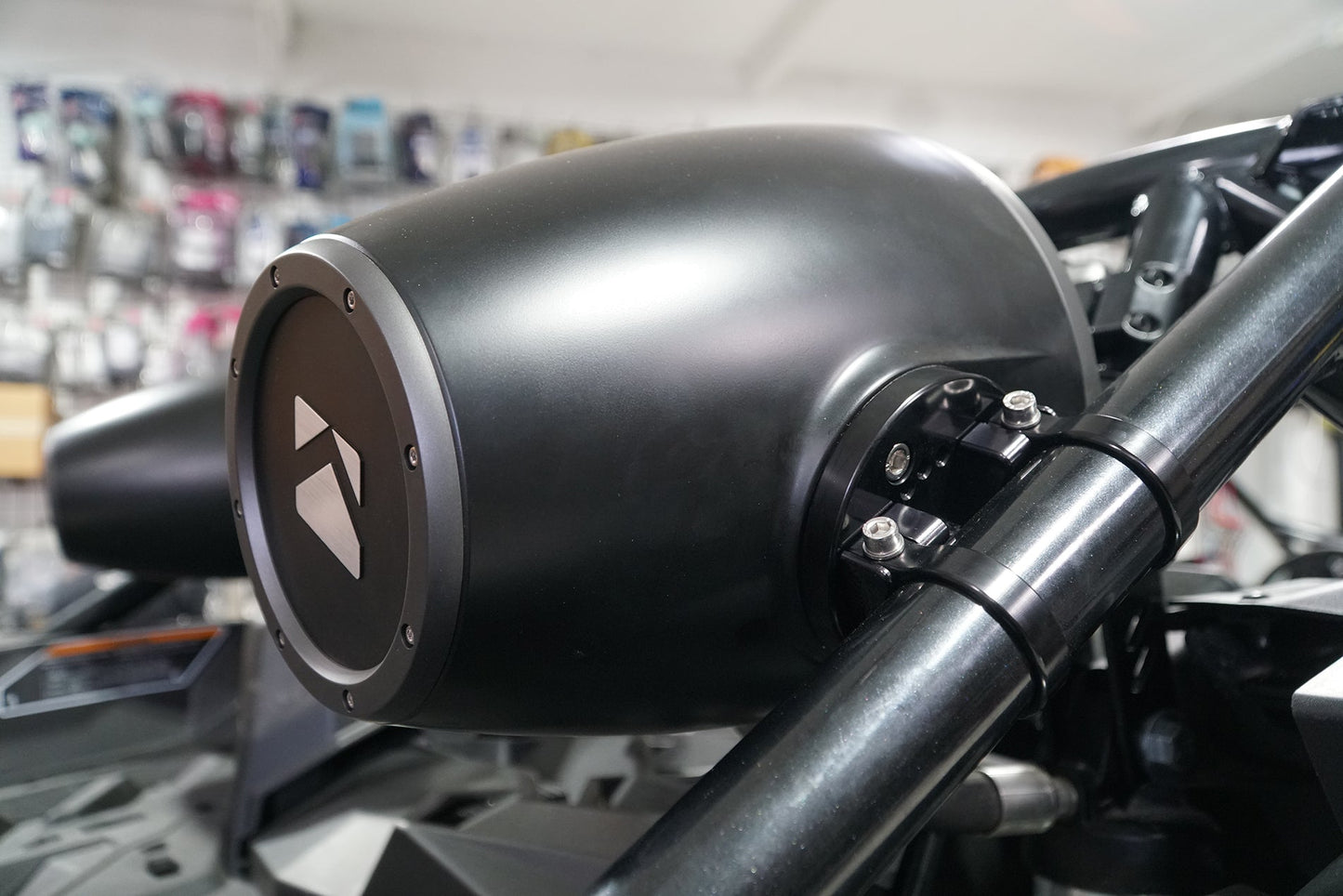 UTVS Stereo Custom Kicker KMTC9 UTV Cage Mounts